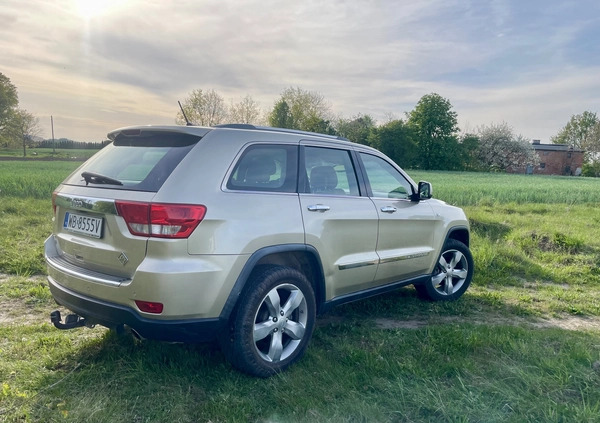 Jeep Grand Cherokee cena 65000 przebieg: 206000, rok produkcji 2011 z Nidzica małe 379